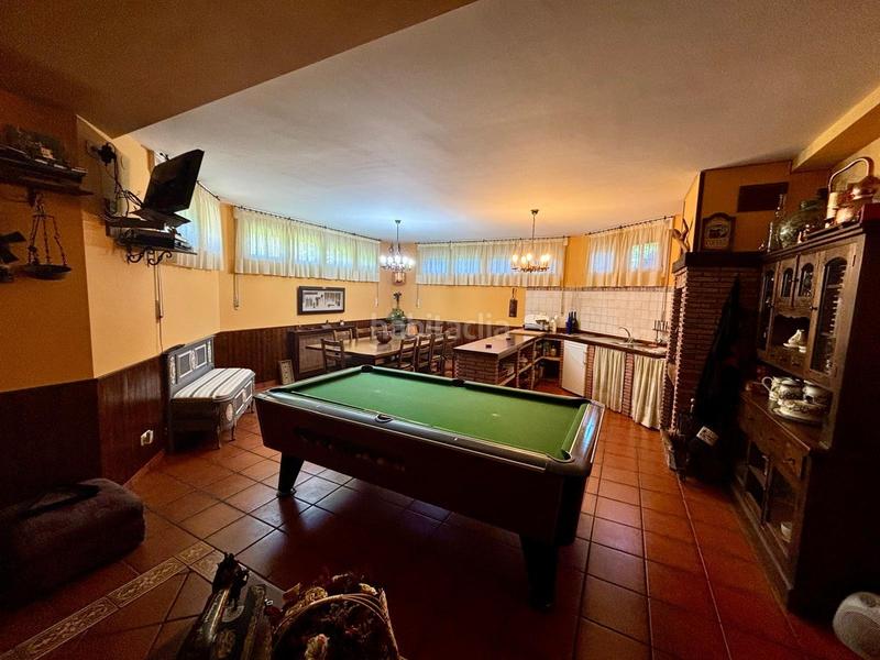 Foto 7f1d60c0-c693-4285-addd-a79455908a23. Chalet with heating parking in santa maría de Getxo Getxo