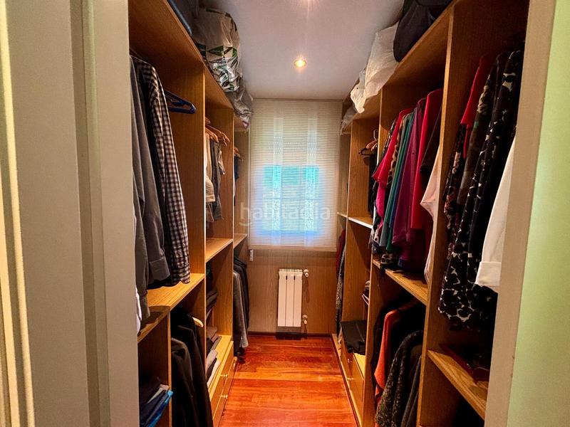 Foto 9b4fb850-c970-4082-8cbc-ee0c6822955e. Chalet with heating parking in santa maría de Getxo Getxo