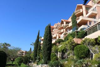 Pis a Los Naranjos. Magna marbella