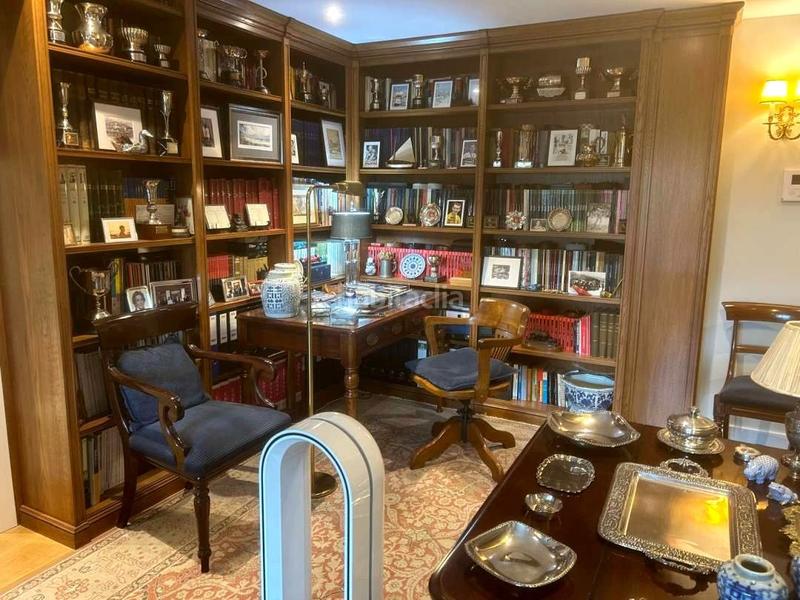 Foto 5f42a348-786a-4737-bdac-9e572898fc7f. Pis amb calefacció aparcament a Artatza-Pinueta-Pinosolo Leioa