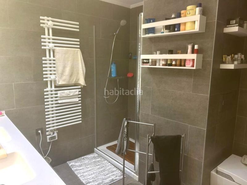 Foto 609feeca-8a52-411c-a81e-2b5f222d9d65. Pis amb calefacció aparcament a Artatza-Pinueta-Pinosolo Leioa