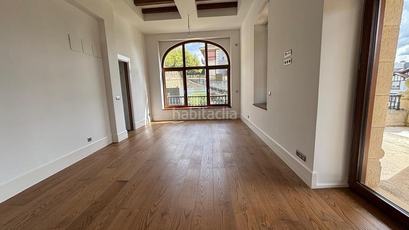 Foto 152b9469-abec-44d9-b773-004bb7165441. Duplex avec chauffage parking piscine dans Las Arenas Getxo