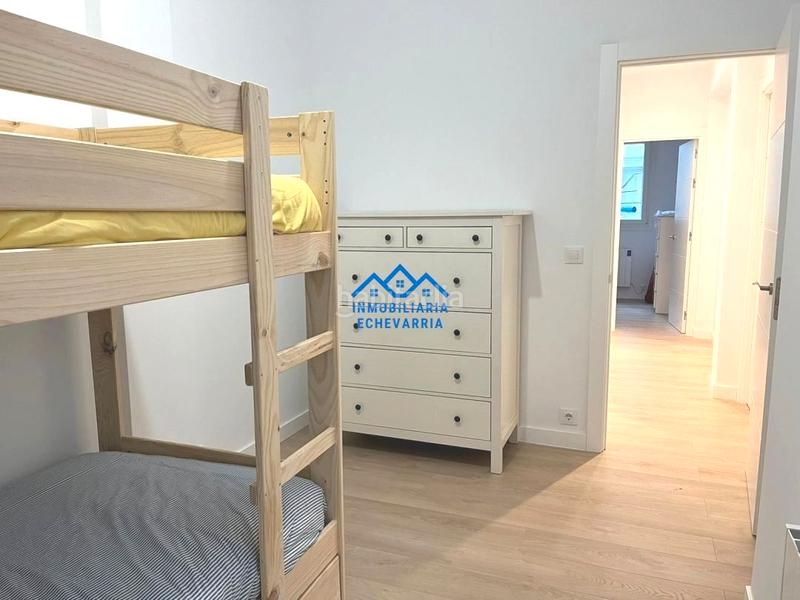 Foto 228cffa7-f9c0-4a24-bcdf-47a23eb217fc. Miete etagenwohnung mit heizung in Las Arenas Getxo