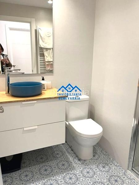 Foto c2adff1e-1155-43de-967b-2bb327526466. Rent flat with heating in Las Arenas Getxo