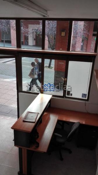 Foto fe6ac029-80d7-4443-898d-ded7eadd6702. Alquiler local comercial en Centro Urbano-Hirigunea Leioa
