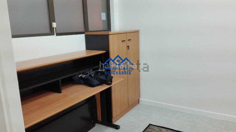 Foto b91263dd-08ae-411b-93da-6c622b738616. Lloguer local comercial a Centro Urbano-Hirigunea Leioa