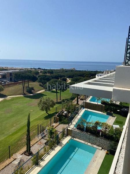 Foto 7e750804-b7bf-4fc7-b42e-ab9fe4c405c9. Casa adosada se vende casa adosada en cabopino en Marbella