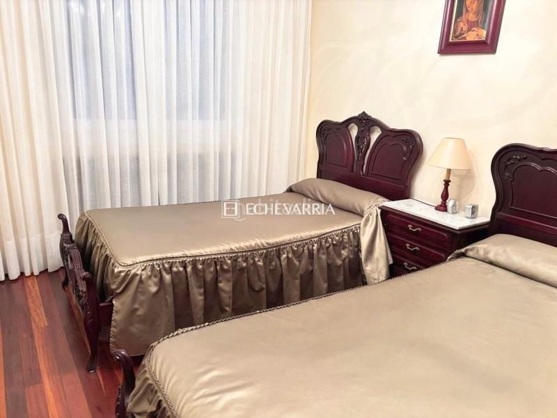 Foto 4a7ddcd6-c312-4613-ada7-8a14d26af01a. Appartamento con riscaldamento parcheggio in Las Arenas Getxo