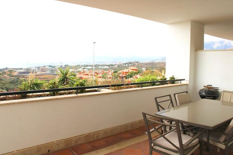 Foto 507f4303-ffb0-4f3e-8b36-4f72611f443d. Lloguer casa adossada amb calefacció aparcament piscina a Marbella