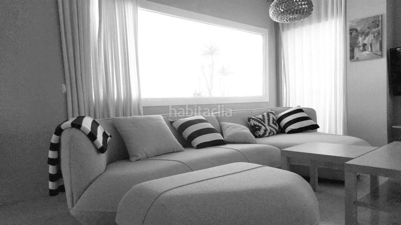 Foto 6ac4980f-60b0-4044-9273-6c1f1e895480. Rent flat with parking in Nueva Andalucía centro Marbella