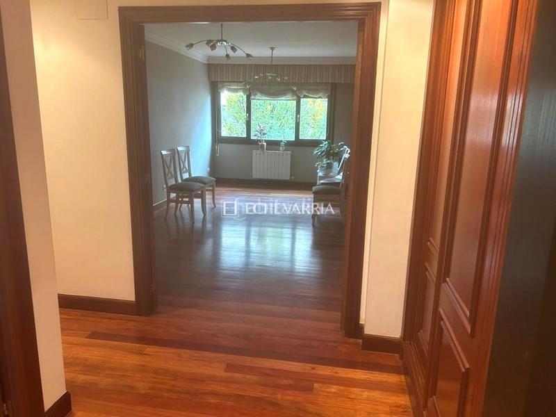 Foto 9ec309a3-101a-403e-b859-67338daad0c8. Piso venta piso en el centro en Centro Urbano-Hirigunea Leioa