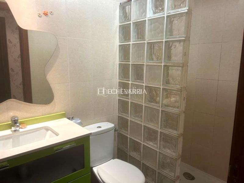 Foto f89454cd-e554-4bda-b698-fac65ea19022. Piso venta piso en el centro en Centro Urbano-Hirigunea Leioa