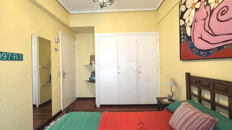 Foto 68f7a758-ad0e-43d4-a907-c1b627e05d62. Etagenwohnung mit heizung parking in Las Arenas Getxo