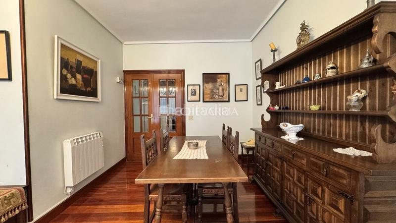 Foto d6b648b6-8241-418a-8a0a-b72890c48db3. Etagenwohnung mit heizung parking in Las Arenas Getxo