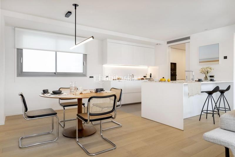 Foto 1d40c8e3-e529-48c7-b059-a1823ba0078c. Etagenwohnung mit heizung parking in Dreta de l´Eixample Barcelona