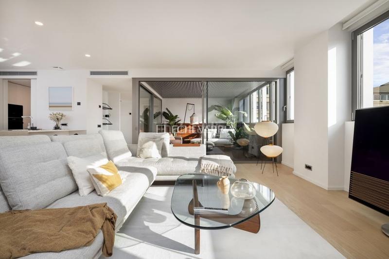 Foto d0b43883-4302-42ed-ba1f-bcb39d6e29dd. Etagenwohnung mit heizung parking in Dreta de l´Eixample Barcelona