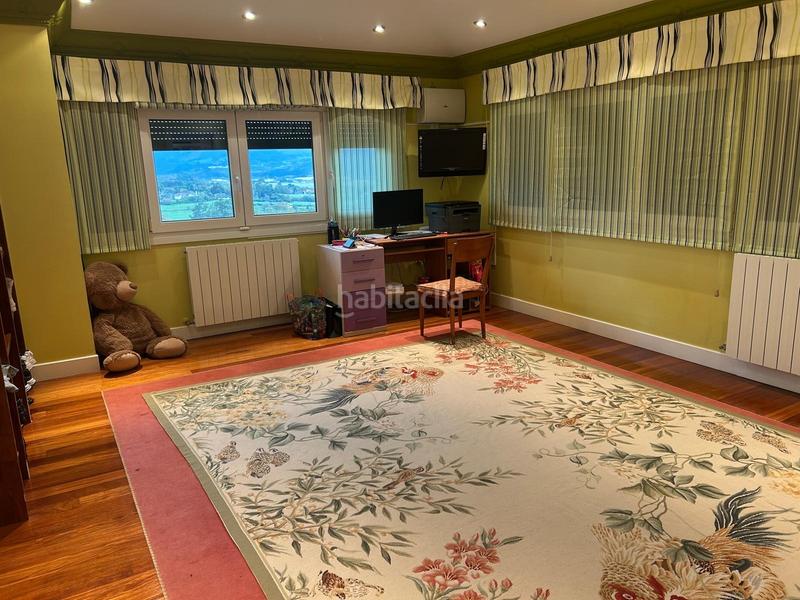 Foto 144aea43-bd94-4247-8abe-b1de23b8da3e. Chalet avec chauffage parking piscine dans Loiu