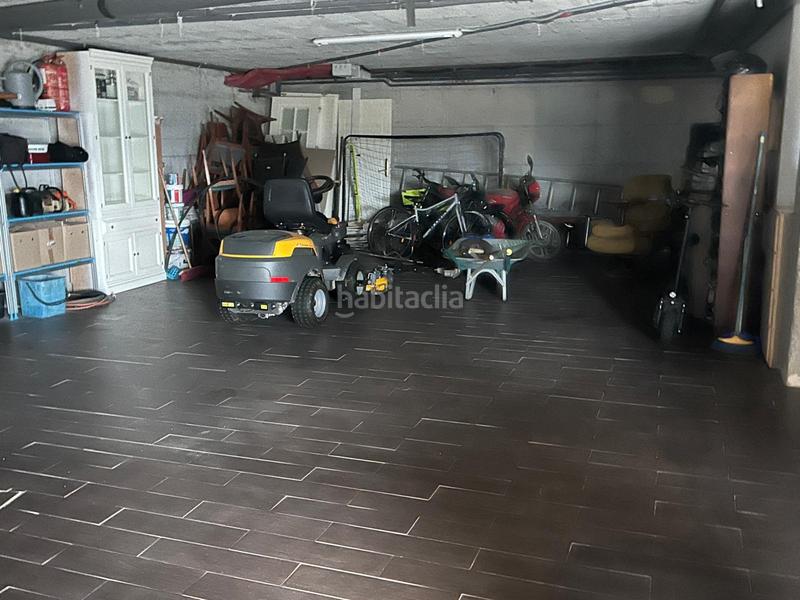 Foto 3ad73868-a298-4061-8f88-b102b5b715f4. Chalet avec chauffage parking piscine dans Loiu