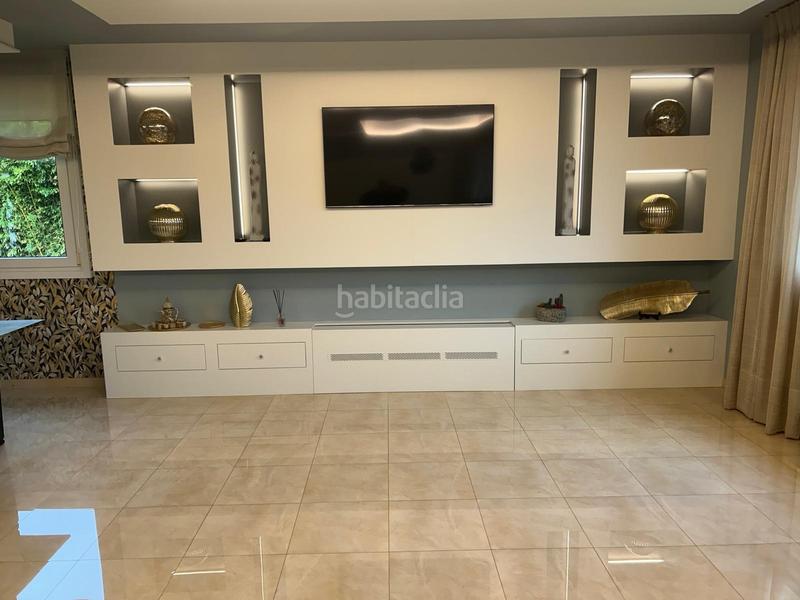 Foto 40b4d010-eda6-4c5e-806e-8e0c41b48973. Chalet avec chauffage parking piscine dans Loiu