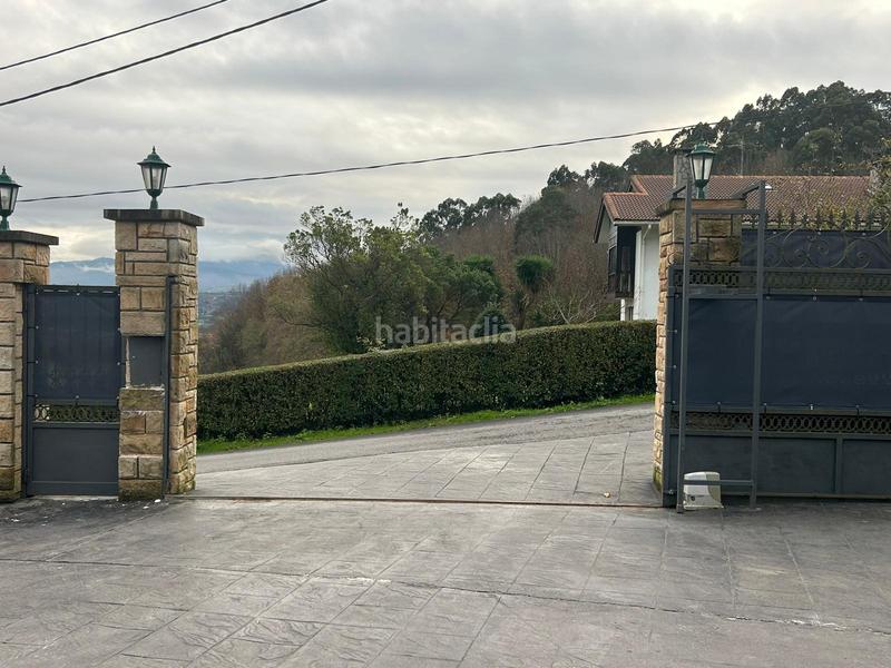 Foto 63f1d0cd-b819-4d60-be77-46e6fa189ad8. Chalet avec chauffage parking piscine dans Loiu