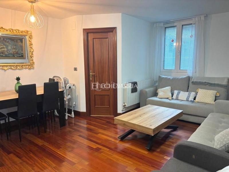 Foto 4c72d020-c297-4f7b-b72d-8f1d57e42445. Appartamento con riscaldamento in Las Arenas Getxo