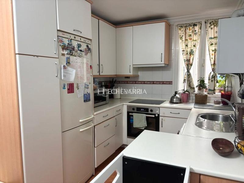 Foto ed03dd15-f601-48c3-ac12-92113d6237d2. Appartamento con riscaldamento in Las Arenas Getxo