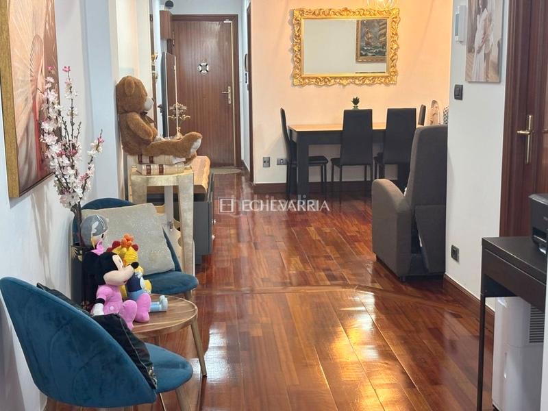 Foto f400932a-65bd-438f-914b-5247ed5a3fdf. Appartamento con riscaldamento in Las Arenas Getxo