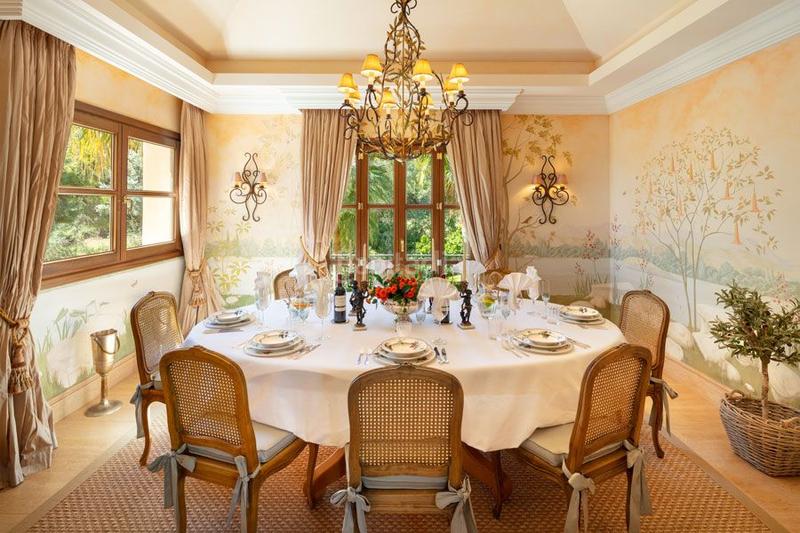 Foto e604573d-88d8-4bc6-8a19-89e737ea0c32. Casa amb aparcament piscina a lomas de Marbella club Marbella