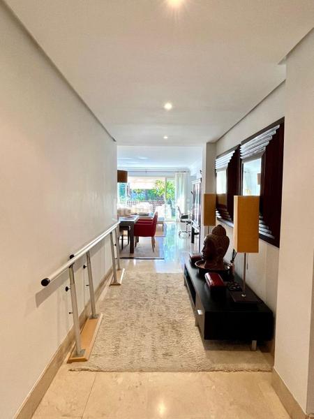 Foto b23237b0-23cf-4cdf-bab0-d880004db61a. Piso golf gardens en Río Real Marbella