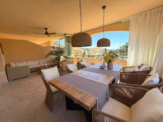 Etagenwohnung in Elviria