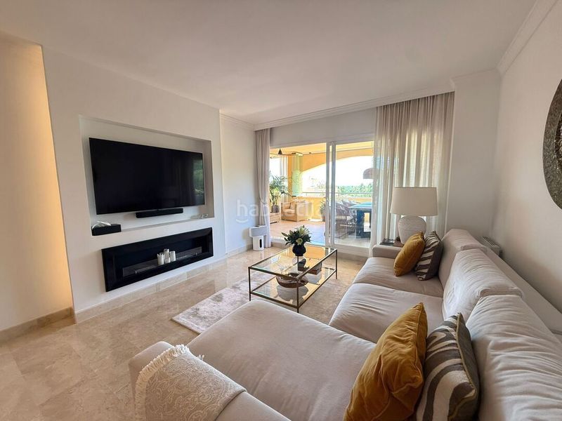 Foto 0851f9d3-e253-4448-a784-b919a6b97042. Piso en Elviria Marbella