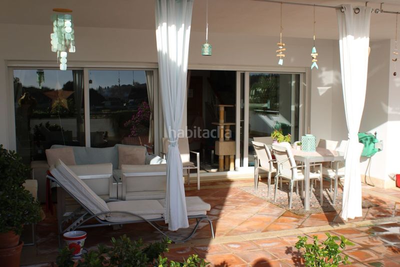 Foto 109107ea-0e45-46bf-b48f-b24c23dff02d. Casa amb calefacció aparcament piscina a Santa Clara Marbella