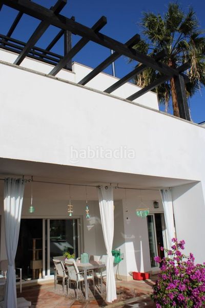Foto 3e5a48f6-d67c-4a67-8c88-e505a36ec2f4. Casa amb calefacció aparcament piscina a Santa Clara Marbella