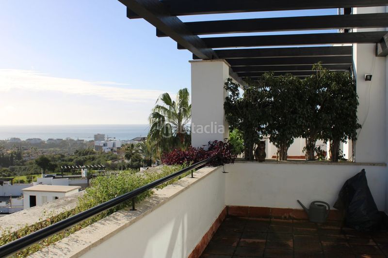 Foto 8f0a1e25-906f-40be-96bd-0d28031da353. Casa amb calefacció aparcament piscina a Santa Clara Marbella