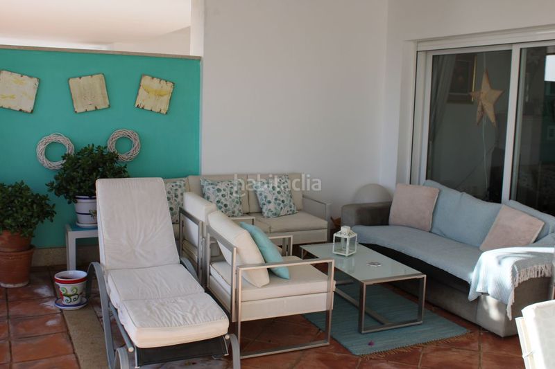 Foto d1458c4a-9cf0-427c-8ee3-a45a178b3d97. Casa amb calefacció aparcament piscina a Santa Clara Marbella