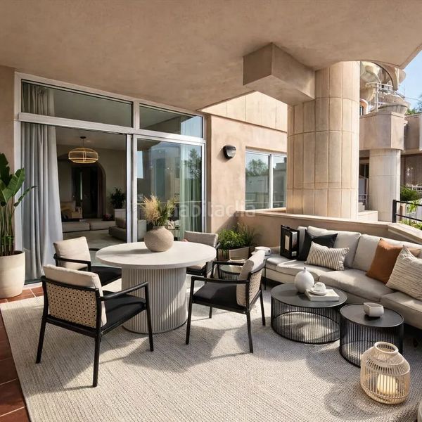 Foto a4c46565-c51f-4b35-beb8-7b6704b7cf79. Pis amb aparcament piscina a Los Naranjos Marbella