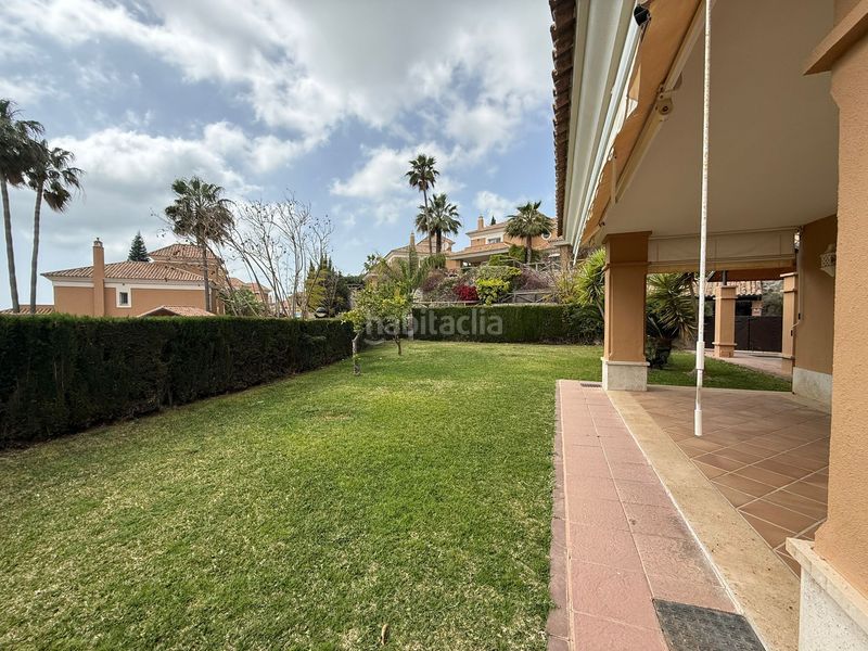 Foto 9ddd5226-9ce4-433b-bfac-7e75e3ae81fb. Casa adossada amb aparcament piscina a Santa Clara Marbella