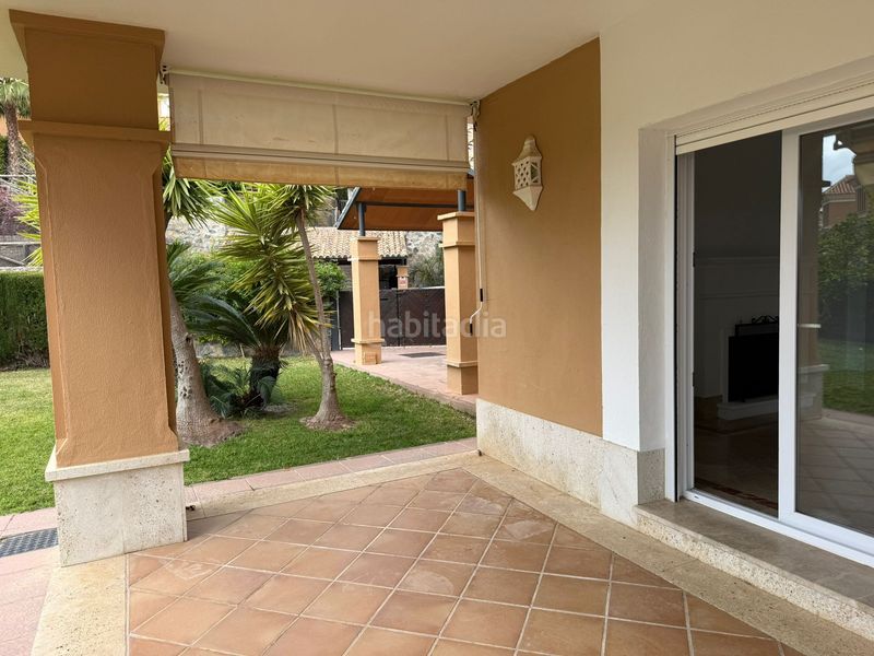 Foto e5c69dc1-bb25-4187-b1a2-72c44d13fe14. Casa adossada amb aparcament piscina a Santa Clara Marbella