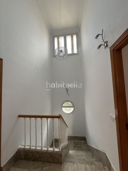 Foto fb05922e-1562-4705-87f6-fbbb25f335fd. Casa adossada amb aparcament piscina a Santa Clara Marbella