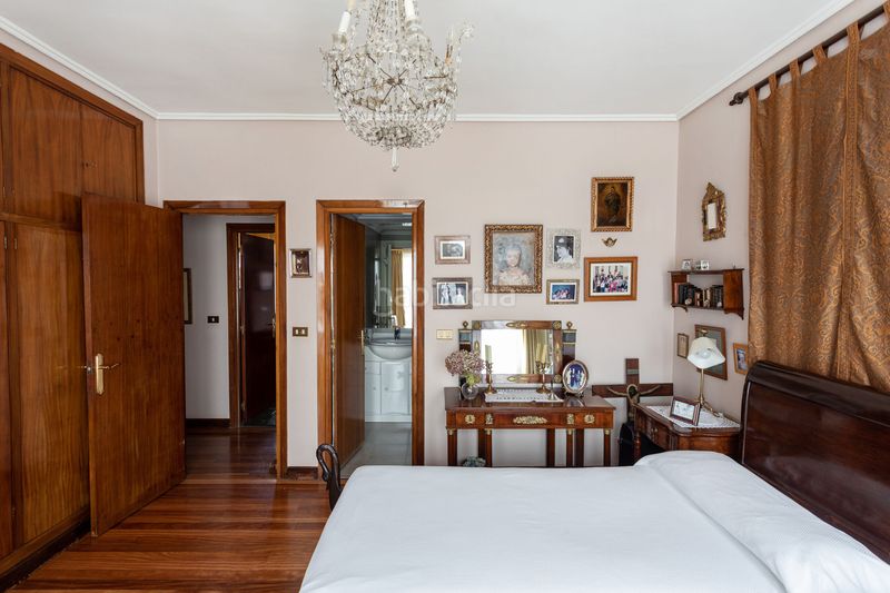 Foto 9614a189-c71d-4c3d-8360-eb72f378528a. Pis amb calefacció aparcament a Las Arenas Getxo