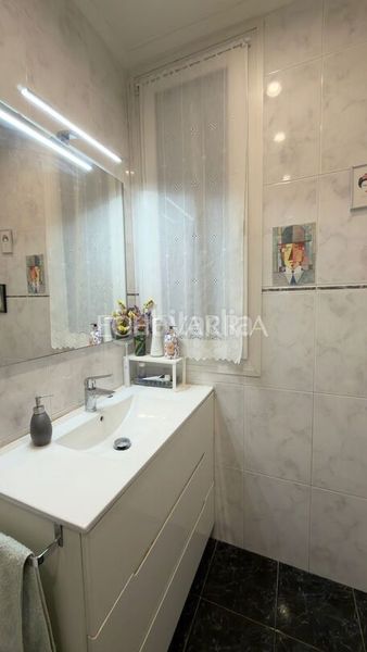 Foto 36015426-3a84-4404-8196-2449b54b9165. Pis amb calefacció a Casco Viejo Bilbao