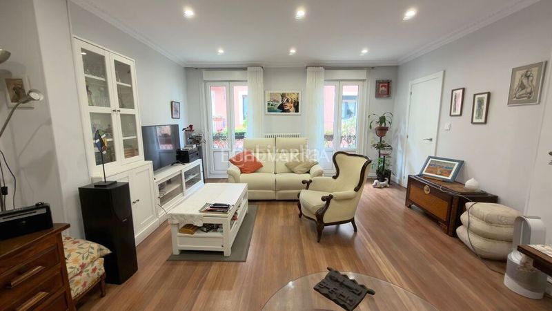 Foto 52818bb7-f983-477a-8169-536c6ddc692b. Pis amb calefacció a Casco Viejo Bilbao