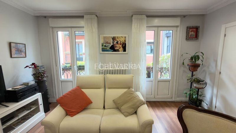Foto a7dd5dab-2870-4b81-84d0-e4b25a042b92. Pis amb calefacció a Casco Viejo Bilbao