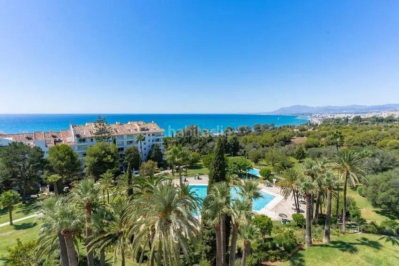 Foto edcf3d02-43e0-409d-b714-1ab5b2e7faf4. Pis amb calefacció aparcament piscina a Río Real Marbella