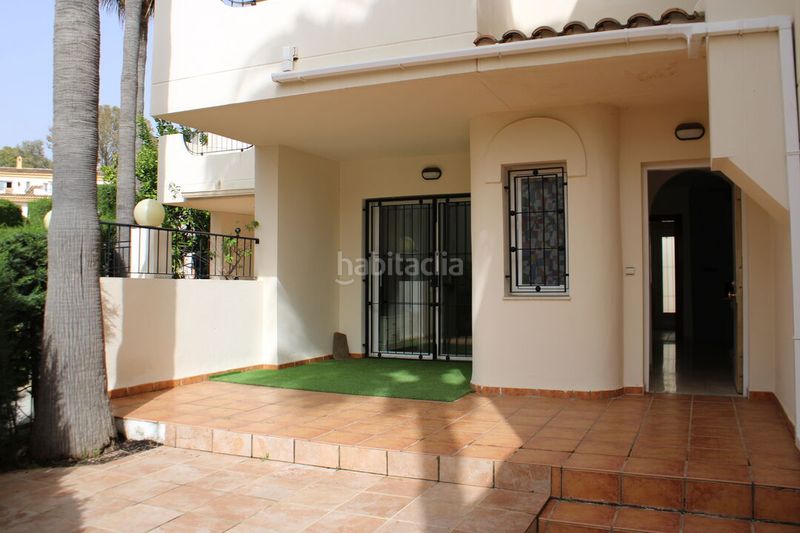 Foto 67921645-3c62-40aa-9841-f2ed342c931e. Casa adossada amb aparcament piscina a Las Chapas - Alicate Playa Marbella