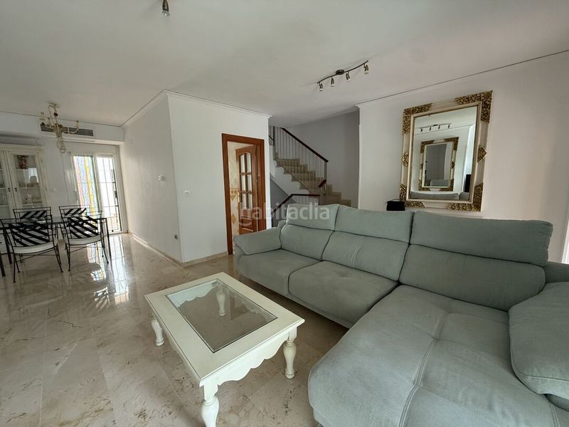 Foto cd8692f5-9562-44d3-997b-125375d52222. Casa adossada amb aparcament piscina a Las Chapas - Alicate Playa Marbella