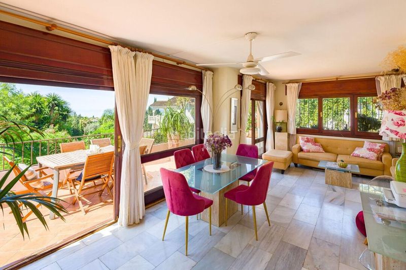 Foto 9a2a4ab4-44ab-4d61-b4ba-6045ad012301. Casa amb aparcament piscina a El Rosario - Ricmar Marbella