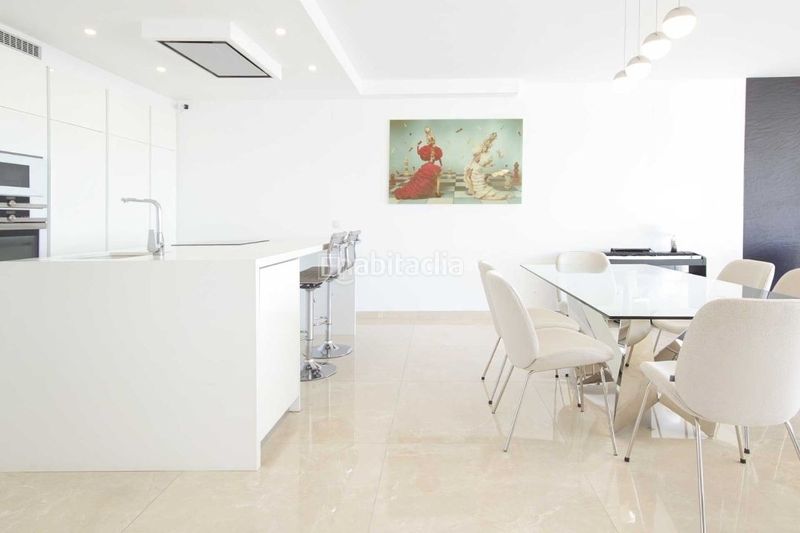 Foto 5d43fc17-cbd6-4c1d-b93d-e486f1584840. Casa adossada amb calefacció aparcament piscina a Marbella
