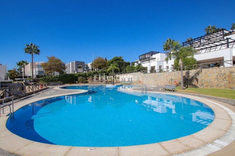 Foto 614b4507-4706-47dc-bcb7-558daf7863ce. Casa adossada amb calefacció aparcament piscina a Marbella