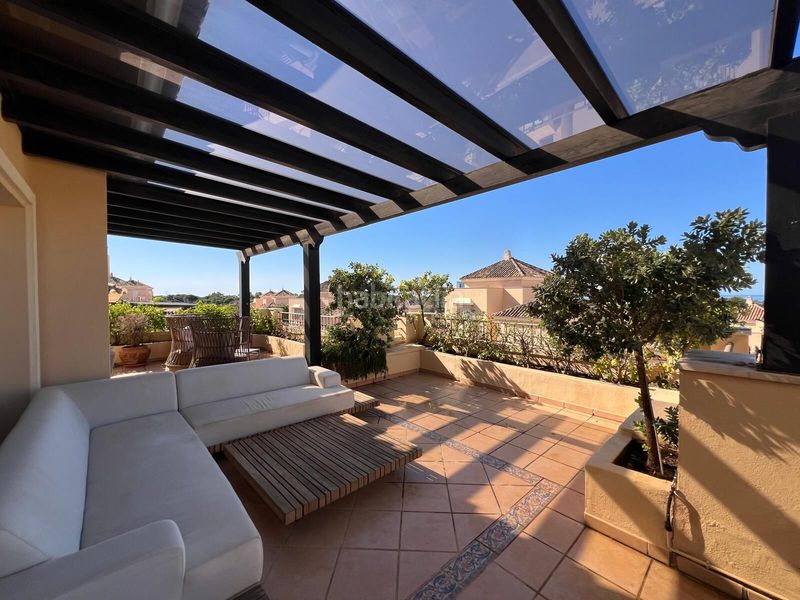 Foto be4acfe3-c027-40fe-b321-24e024105422. Àtic amb calefacció aparcament piscina a Romana Playa Marbella